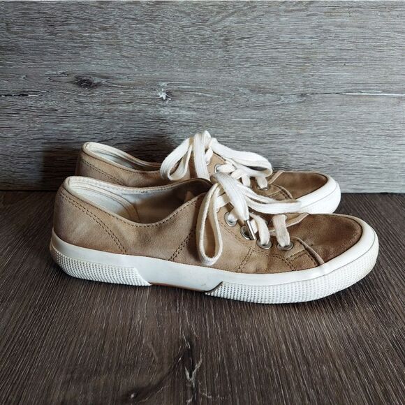 Lauren Ralph Lauren Jolie Tennis Shoes Ladies Suede Sneaker Size 6 Lace Up  - Picture 1 of 9